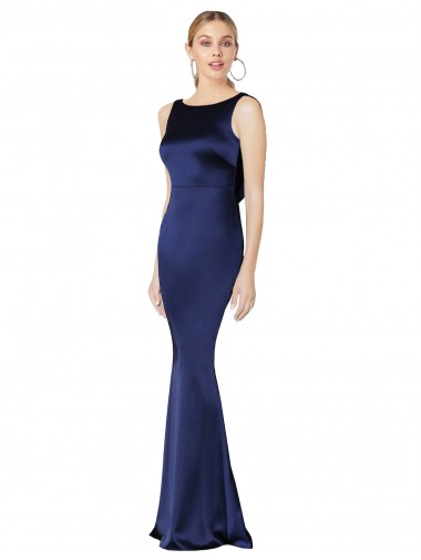 Mejores Azul marina oscuro Cubierta Halter Cuello Alto Satén elástico Largo Formales Vestidos de dama de honor / Vestidos de fiesta