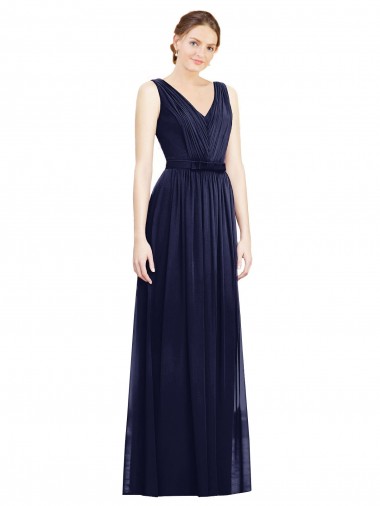 Mejores Azul marina oscuro línea A Cuello en V Gasa Largo Vestidos de dama de honor