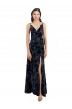 Mejores Azul marina oscuro línea A Cuello en V Terciopelo floral Terciopelo Elástico Largo Vestidos de dama de honor