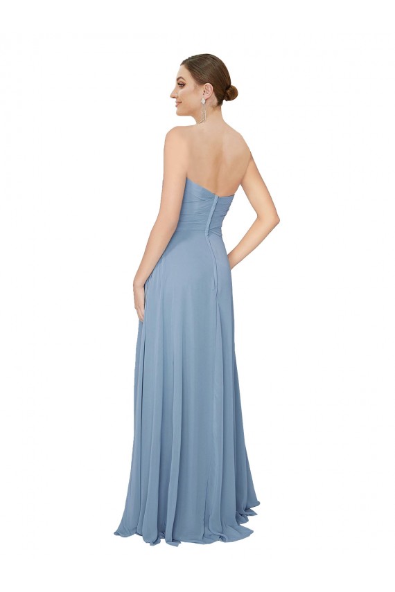 Mejores Azul polvoriento línea A Cuello de Corazón Sin tirantes Gasa Largo Vestidos de dama de honor