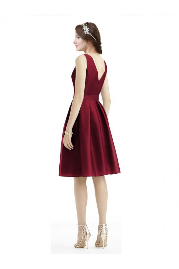 Mejores Borgoña línea A Barco Satén Corto Vestidos de dama de honor / Vestidos de cóctel / Vestidos para homecoming
