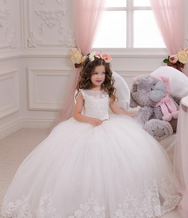 Mejores Marfil Barco Cola capilla Tul Encaje Largo vestidos de niña de las flores