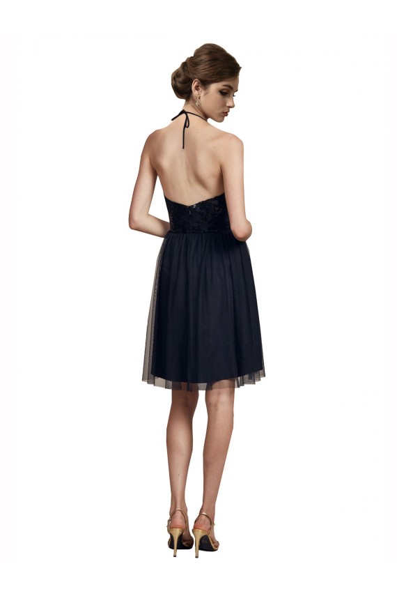 Mejores Negro línea A Halter Tul Corto Vestidos de dama de honor