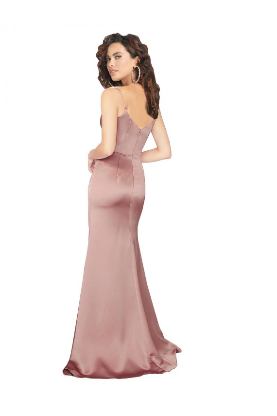 Mejores Rosa empolvado Cubierta Cuello en V Satén sedoso Largo Formales Vestidos de dama de honor / Vestidos de fiesta